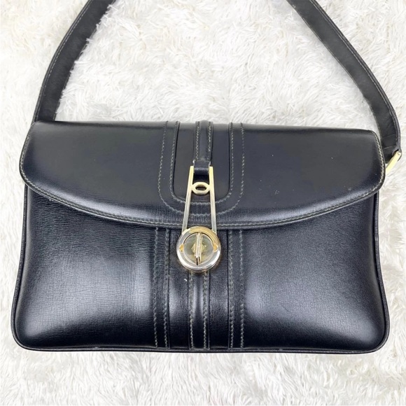 Gucci Black Leather Shoulder Bag - Picture 2 of 13
